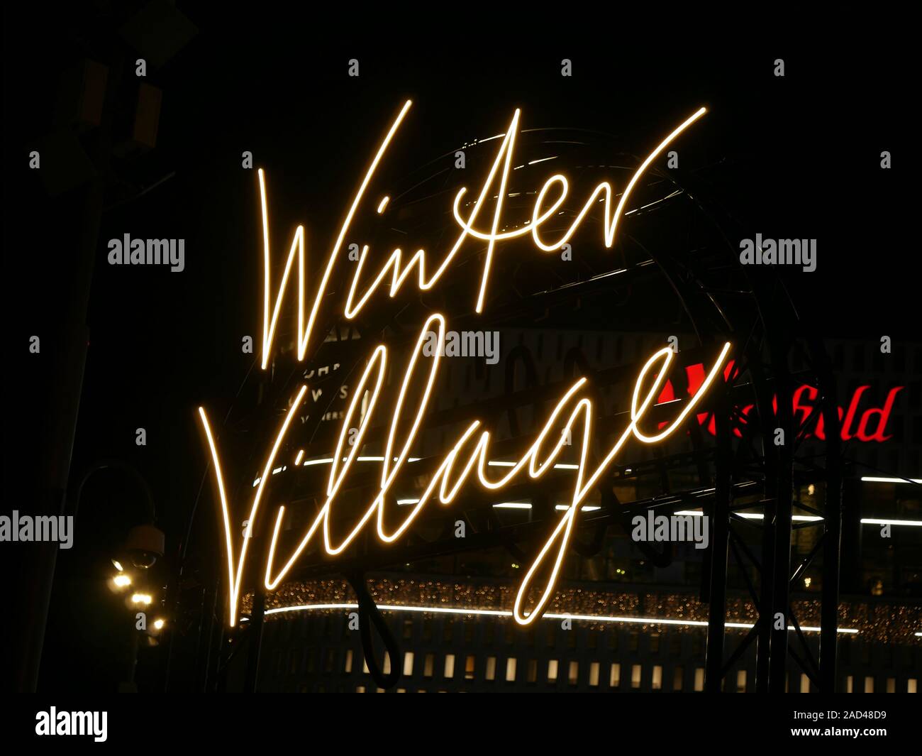 Westfield london christmas hires stock photography and images Alamy