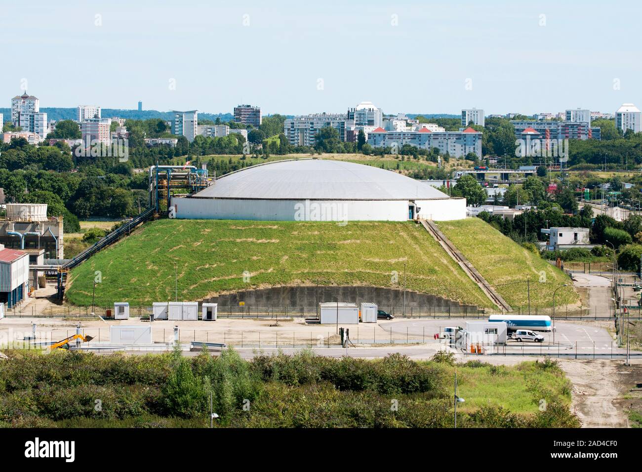Lubricants plant. Storage tank at the Total Lubricants Plant, Le Grand