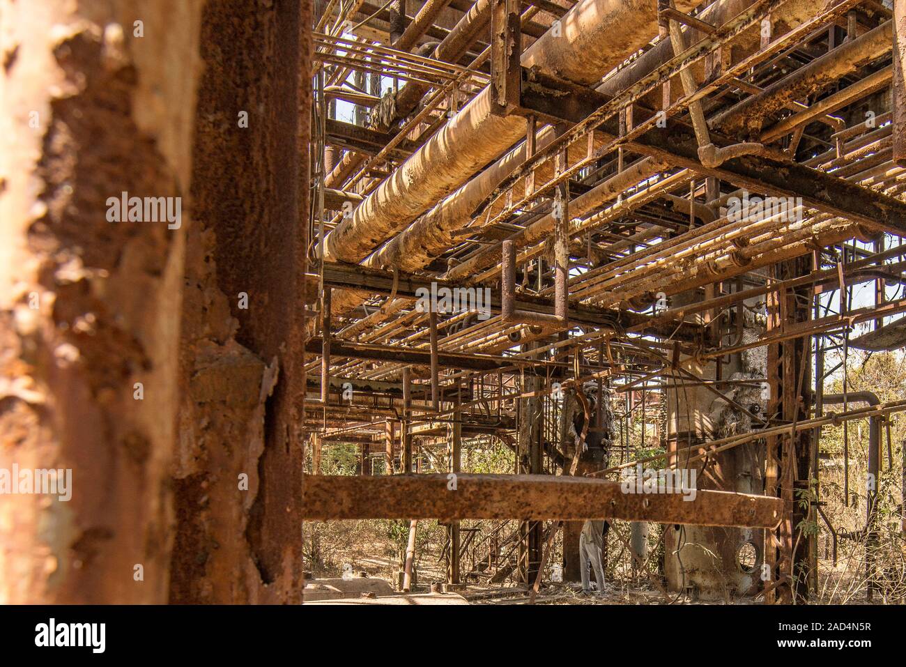 Ucil Factory Union Carbide Chemical Plant, Bhopal, India Stock Photo - Alamy