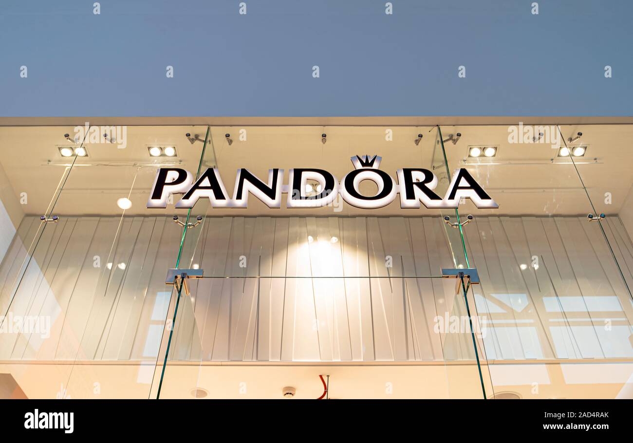 Pandora sign hi-res stock photography and images - Alamy