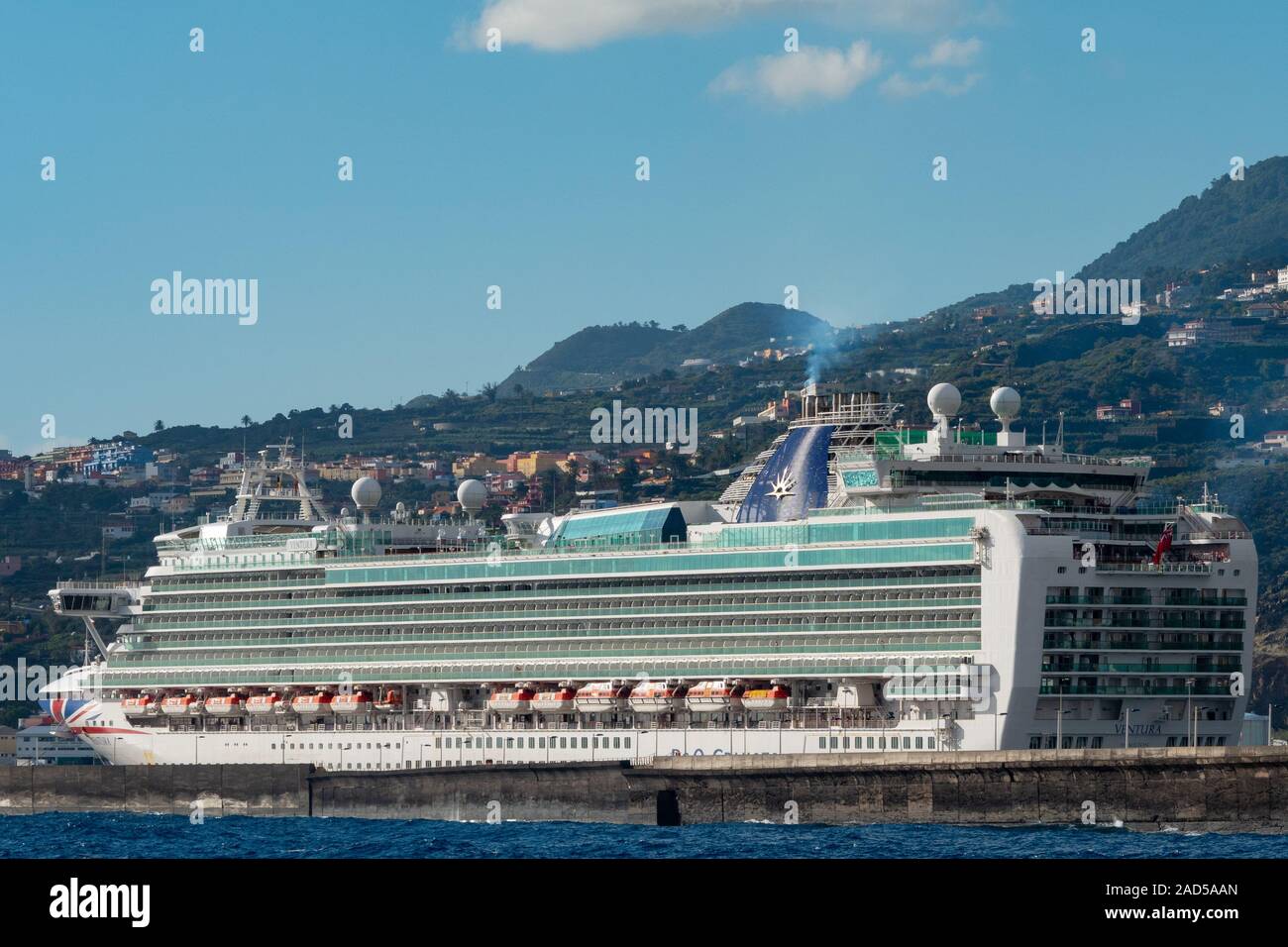 Cruise Ship P O Ventura In The Port Of La Palma Stock Photo Alamy