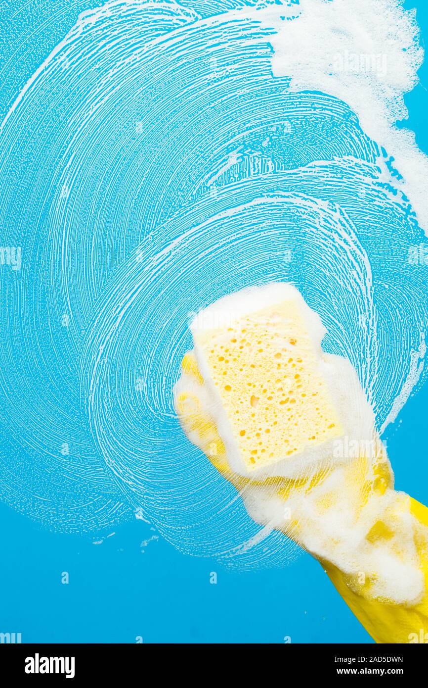 Photo of person with sponge Stock Photo Alamy