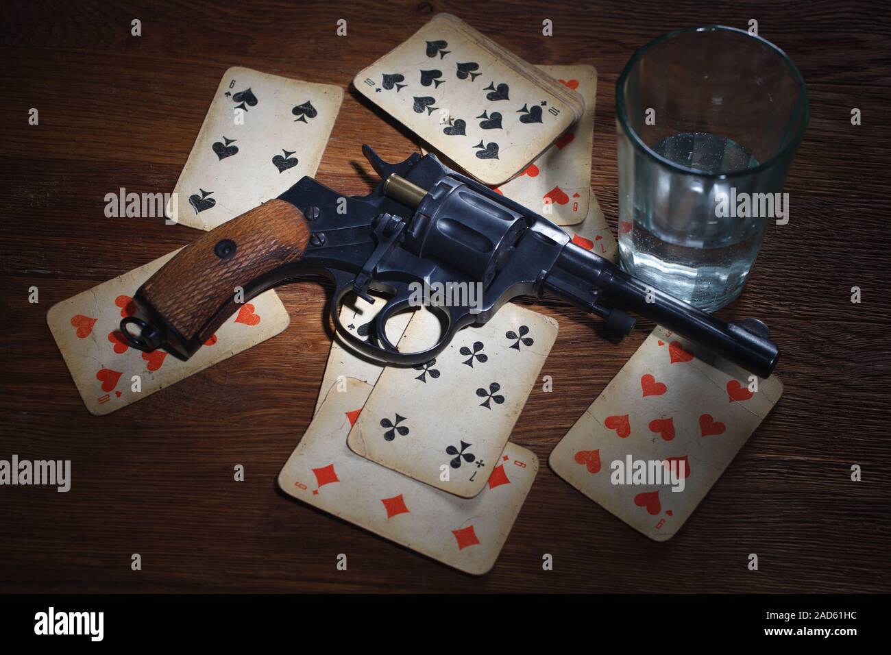 Russian roulette handgun hi-res stock photography and images - Alamy