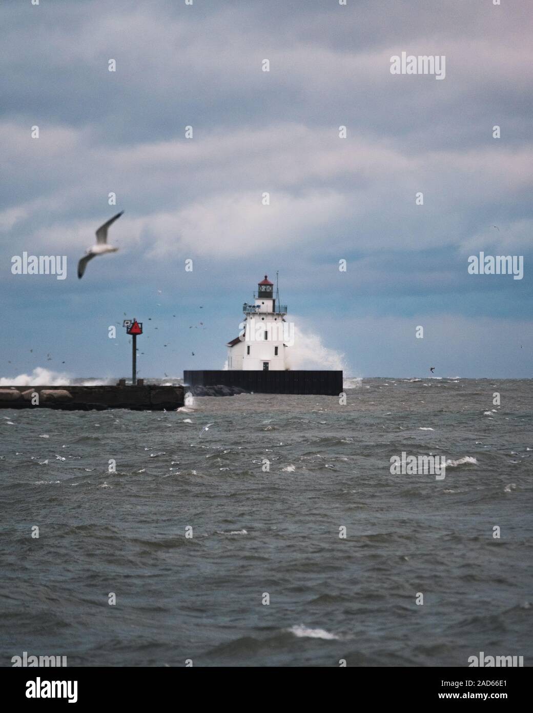 Lake Erie Lighthouse by Cleveland Ohio Stock Photo - Alamy