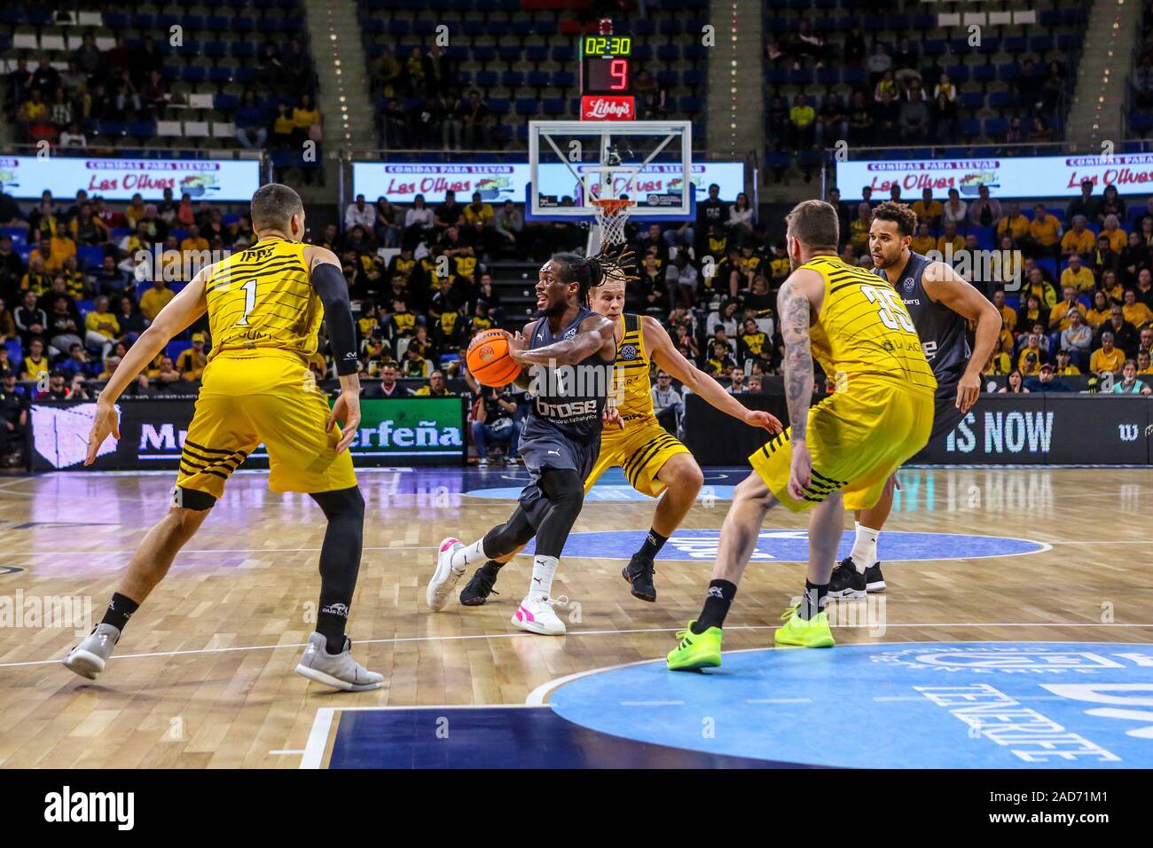 Tenerife, Spain. 3rd Dec, 2019. paris lee (brose bamberg) in actionduring Iberostar Tenerife vs Bamberg, Basketball Champions League in Tenerife, Spain, December 03 2019 - LPS/Davide Di Lalla Credit: Davide Di Lalla/LPS/ZUMA Wire/Alamy Live News Stock Photo