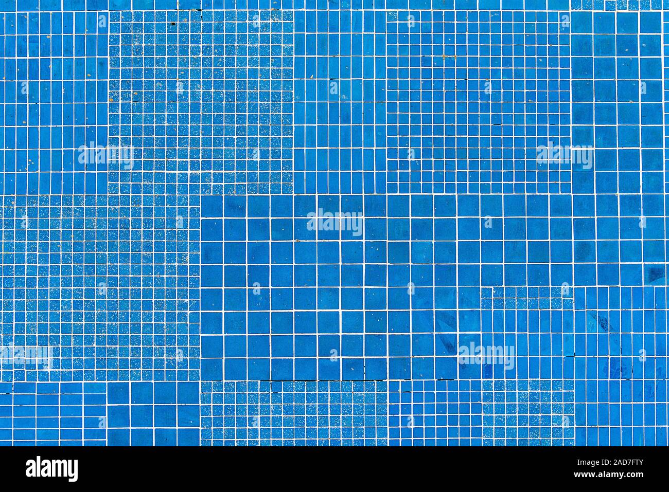 Blue mosaic hi-res stock photography and images - Alamy