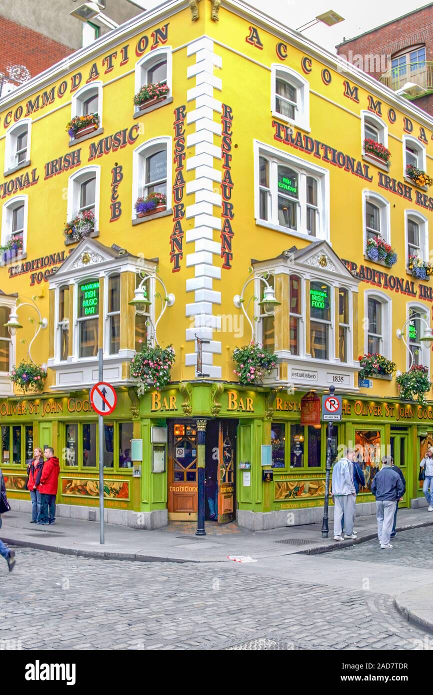 The Oliver St. John Gogarty Pub, Dublin Stock Photo Alamy