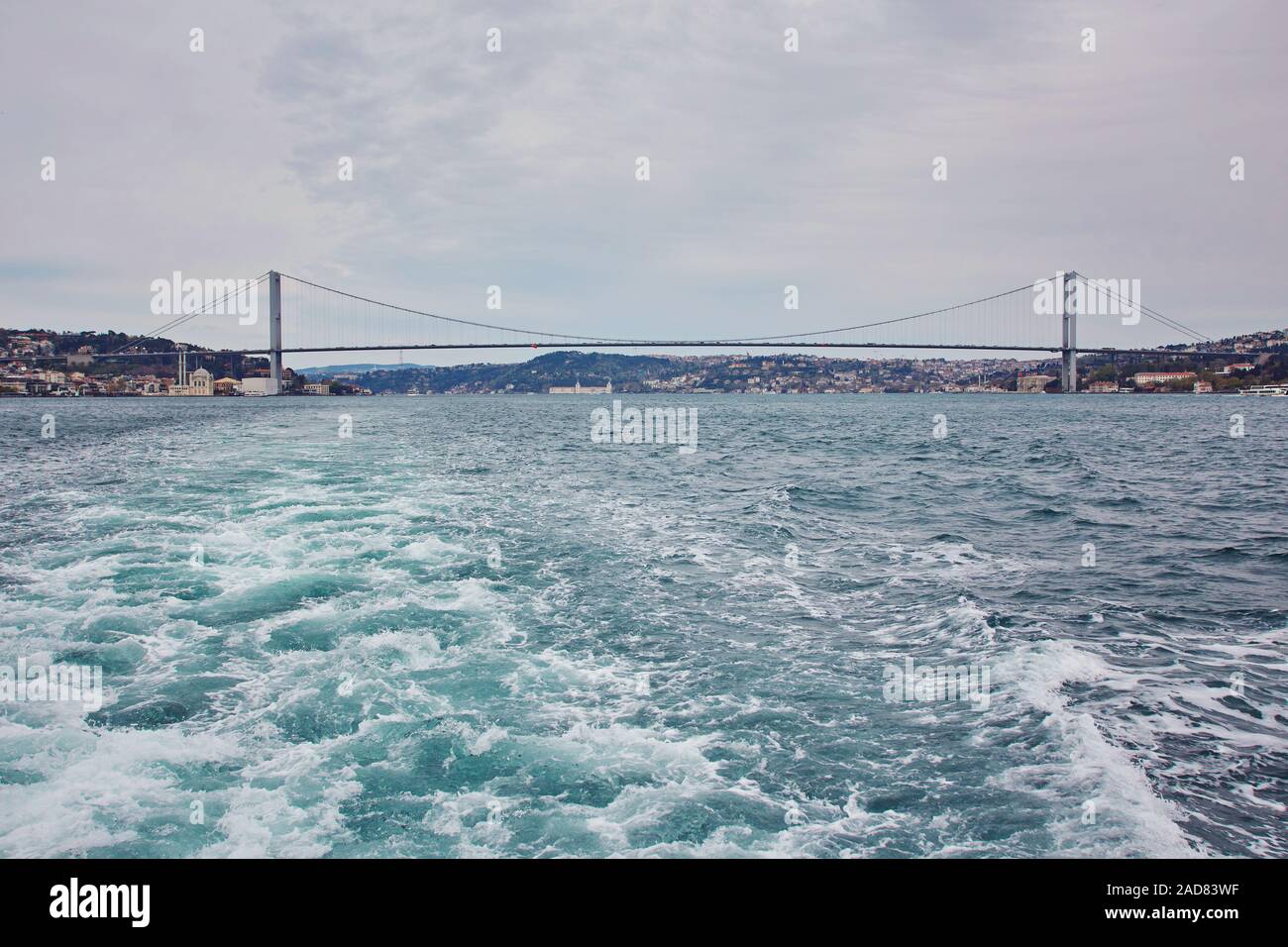 The Bosphorus Bridge connecting Europe and Asia Stock Photo Alamy