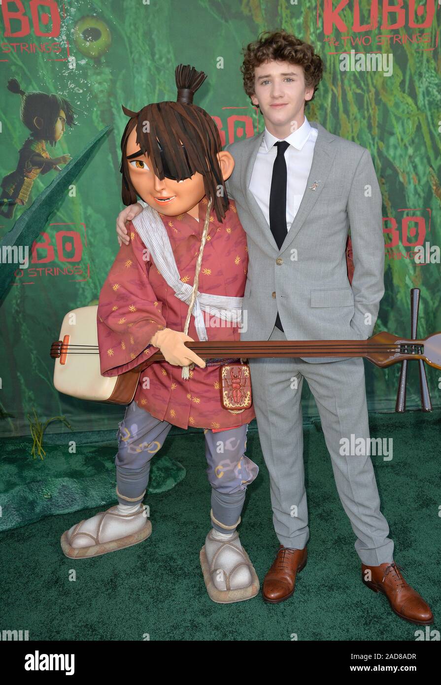 Los Angeles Ca August 14 16 Actor Art Parkinson At The World Premiere Of Kubo And The Two Strings At Amc Universal City Walk C 16 Paul Smith Featureflash Stock Photo Alamy