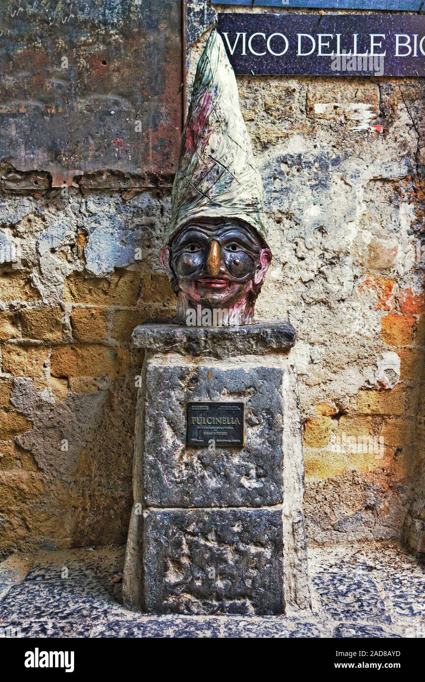 Pulcinella hires stock photography and images Alamy