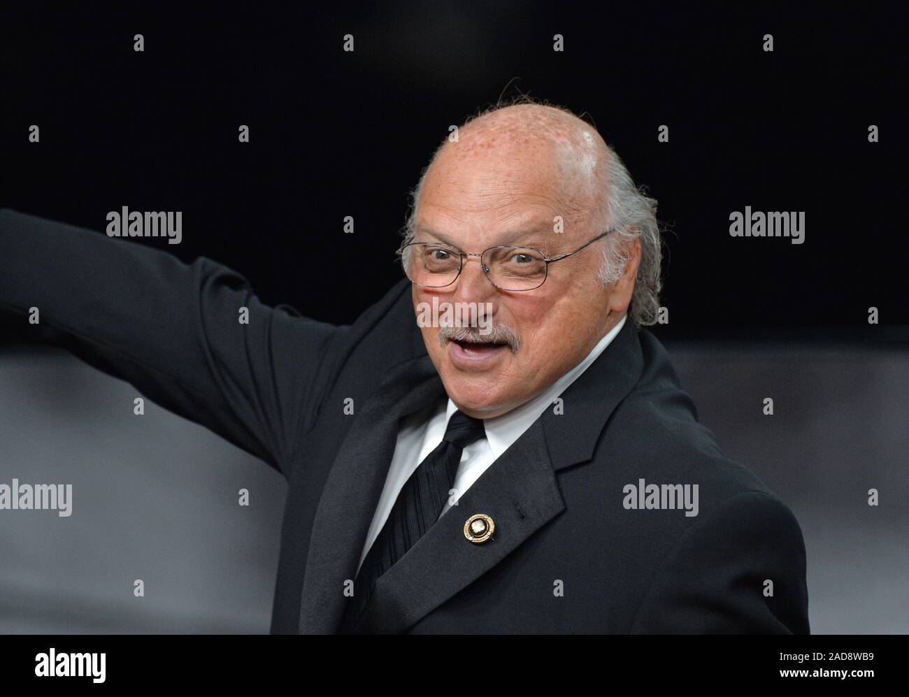 Dennis Franz High Resolution Stock Photography and Images - Alamy