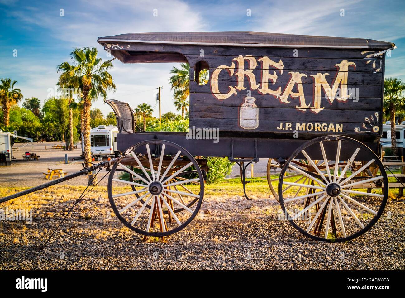 A buggy cart with light brownish low-wheeled carriage in Yuma, Arizona Stock Photo