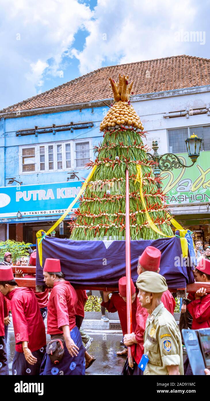 Grebeg Gunungan Crossing Malioboro Street In Yogyakarta. Grebeg ...