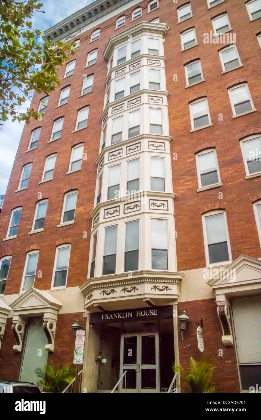 A huge residential apartment building in Pennsylvania, Philadelphia Stock Photo Alamy