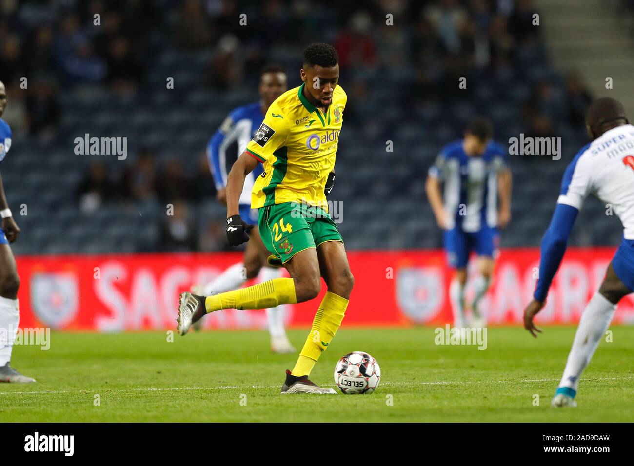 Porto, Portugal. 2nd Dec, 2019. Mohamed Diaby (Pacos de Ferreira) Football/Soccer : Portugal 'Liga NOS' match between FC Porto 2-0 FC Pacos de Ferreira at the Estadio do Dragao in Porto, Portugal . Credit: Mutsu Kawamori/AFLO/Alamy Live News Stock Photo