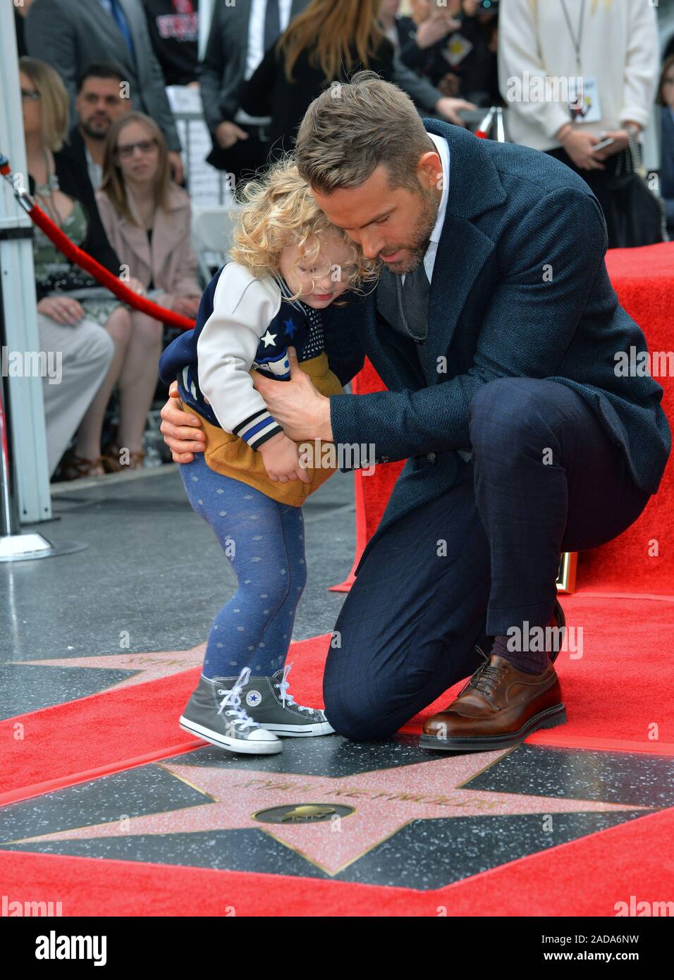 Actor Ryan Reynolds & daughter James Reynolds (2) at the Hollywood Walk of  Fame Star Ceremony honoring actor Ryan Reynolds. Los Angeles, CA. December  15, 2016 © 2016 Paul Smith / Featureflash Stock Photo - Alamy