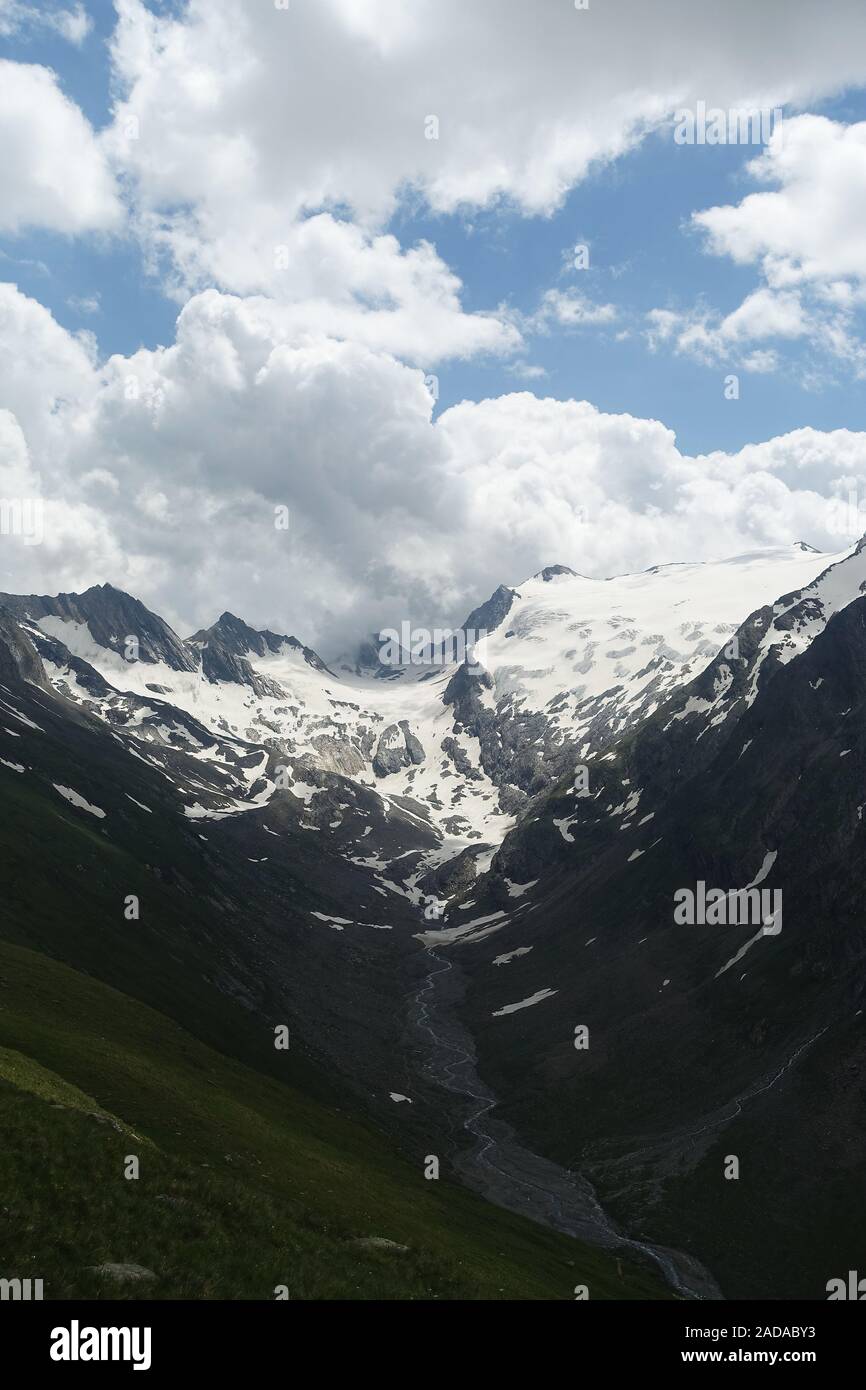 View from Hohe Mut Alm to the glacier wall of Rotmoosalm, South Tyrol, Austria Stock Photo