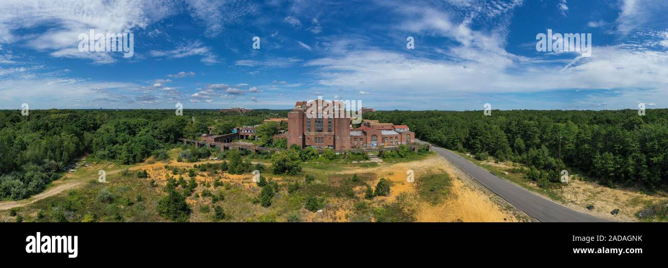 Brentwood new york hires stock photography and images Alamy