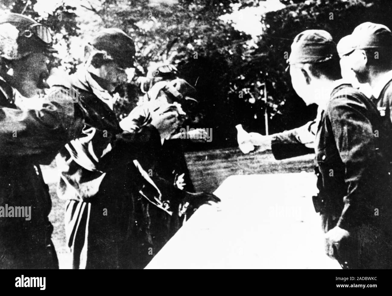 WWII Japanese Kamikaze pilots. Group of early Japanese Kamikaze pilots ...
