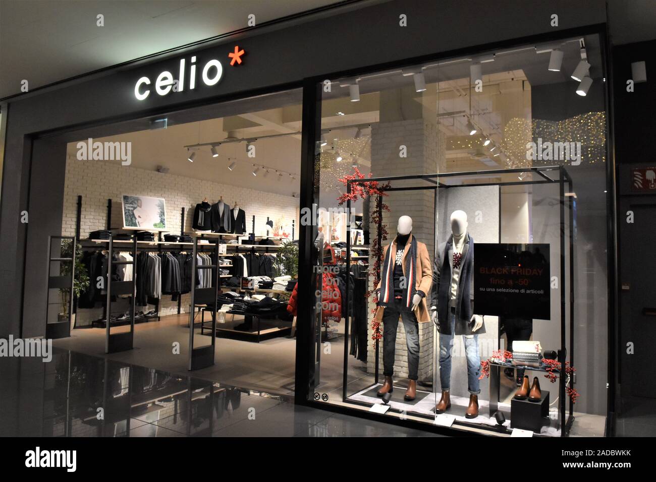 Celio store High Resolution Stock Photography and Images - Alamy