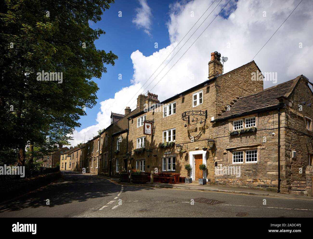 Glossop high street hires stock photography and images Alamy