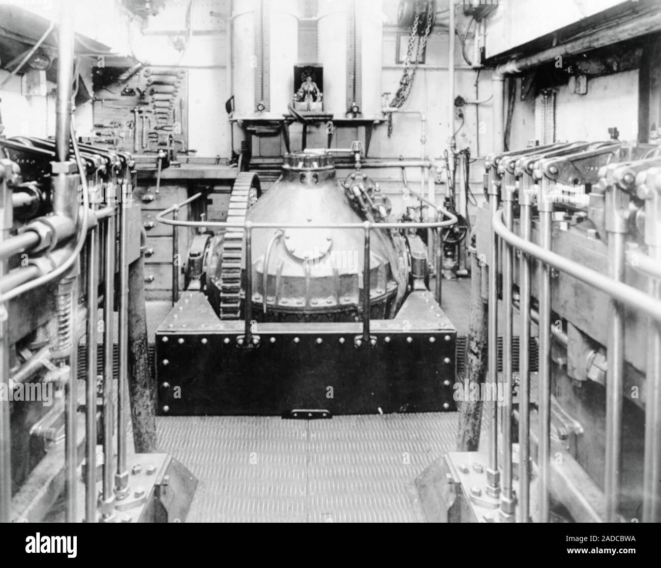 Sperry gyro-stabiliser. View of a gyro-stabiliser installed in the ...