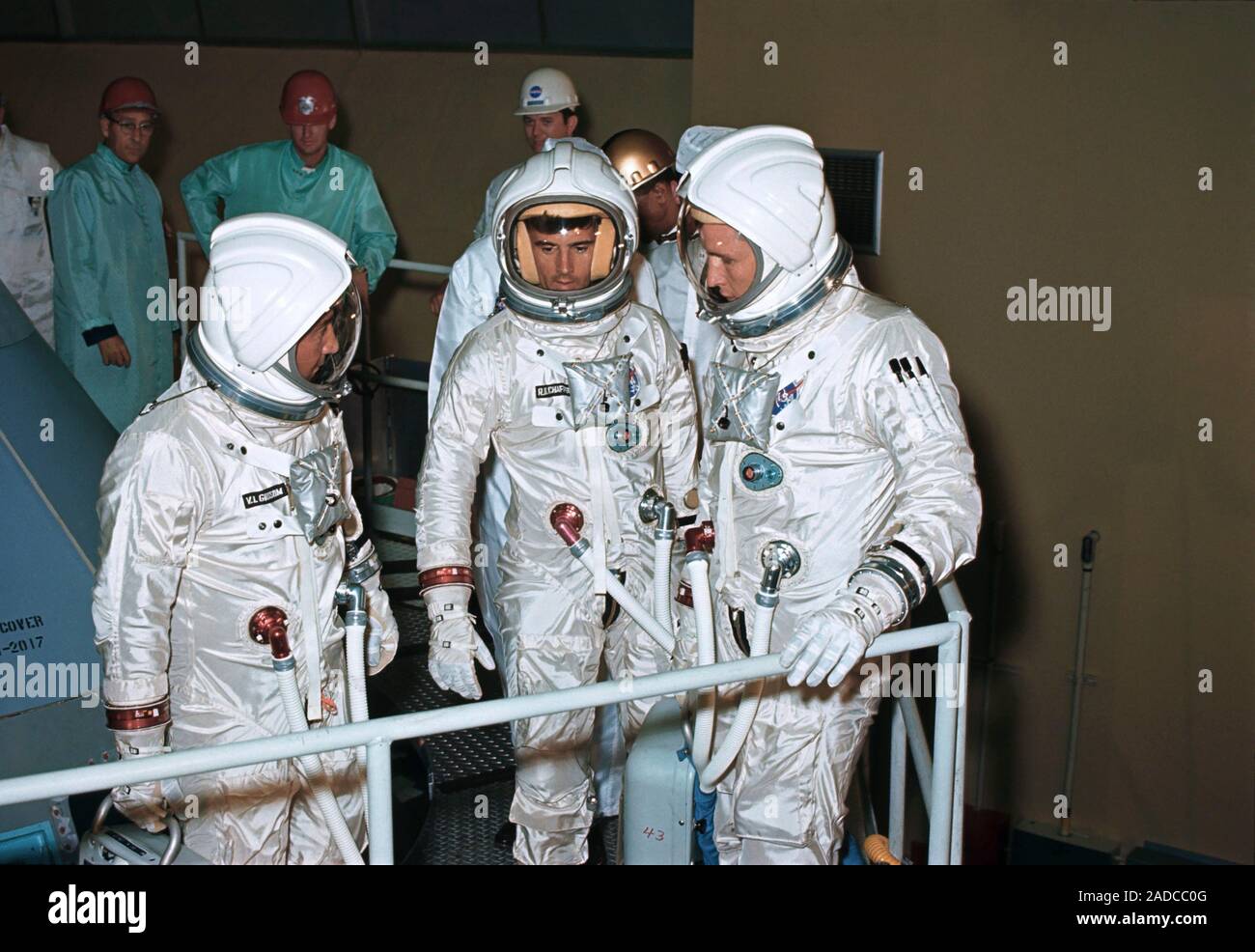 Apollo 1 astronauts training. Primary crew of the Apollo 1 mission ...