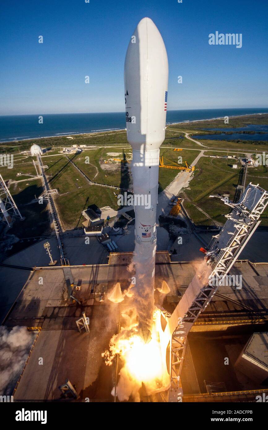 First SpaceX rocket reuse, March 2017. Launch of the SES-10 ...
