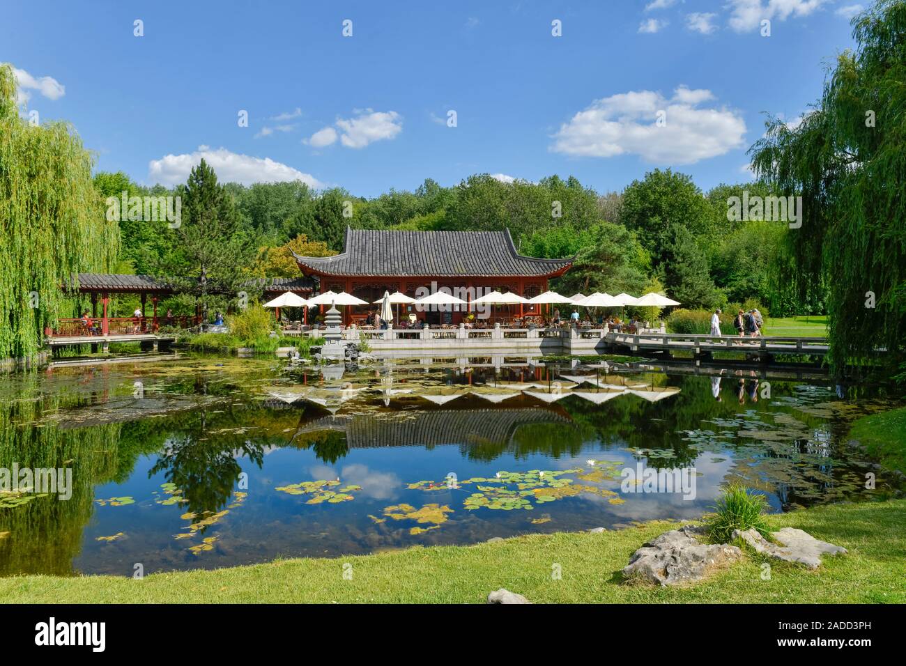 Teehaus, Chinesischer Garten, IGA, Marzahn, Berlin, Deutschland Stock