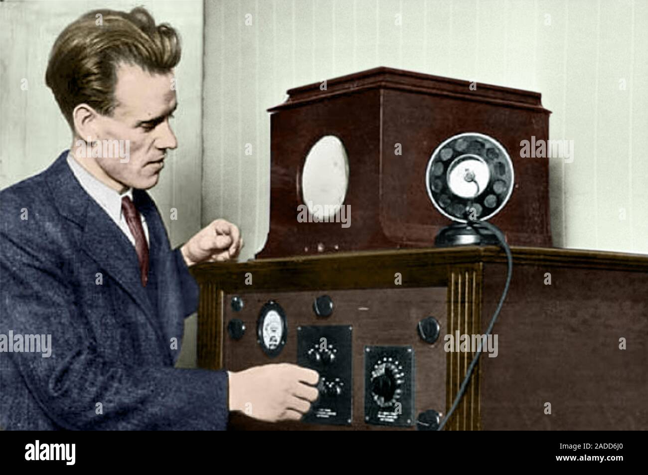 Who invented the television. Who invented the television. Television invention. фило тэйлор фарнсуорт телевидение. Who invented television.