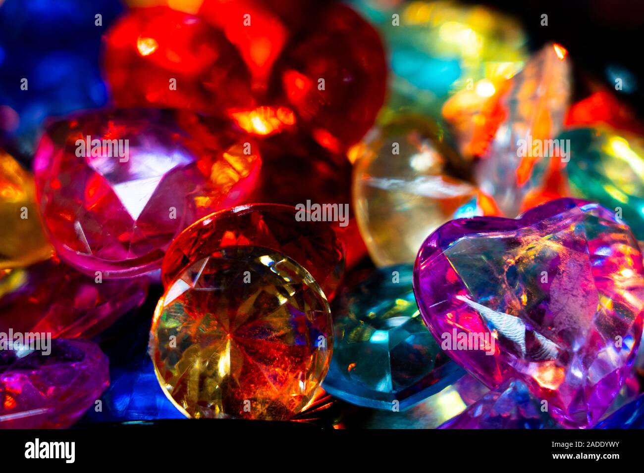 Glass stones hi-res stock photography and images - Alamy
