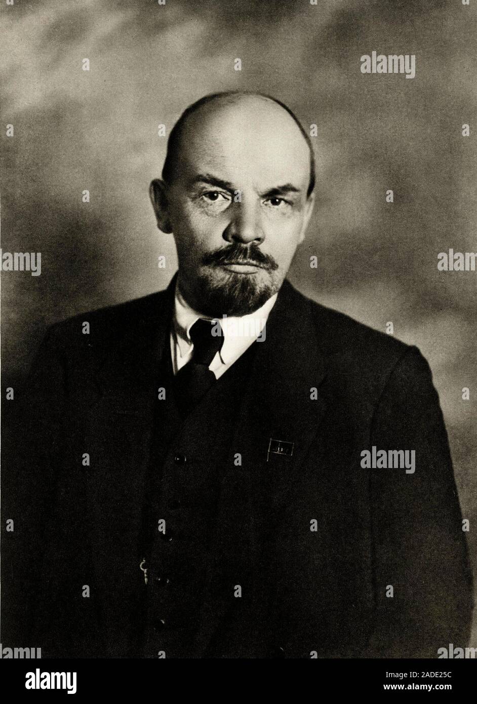 Vladimir ilitch 1870 1924 hi-res stock photography and images - Alamy