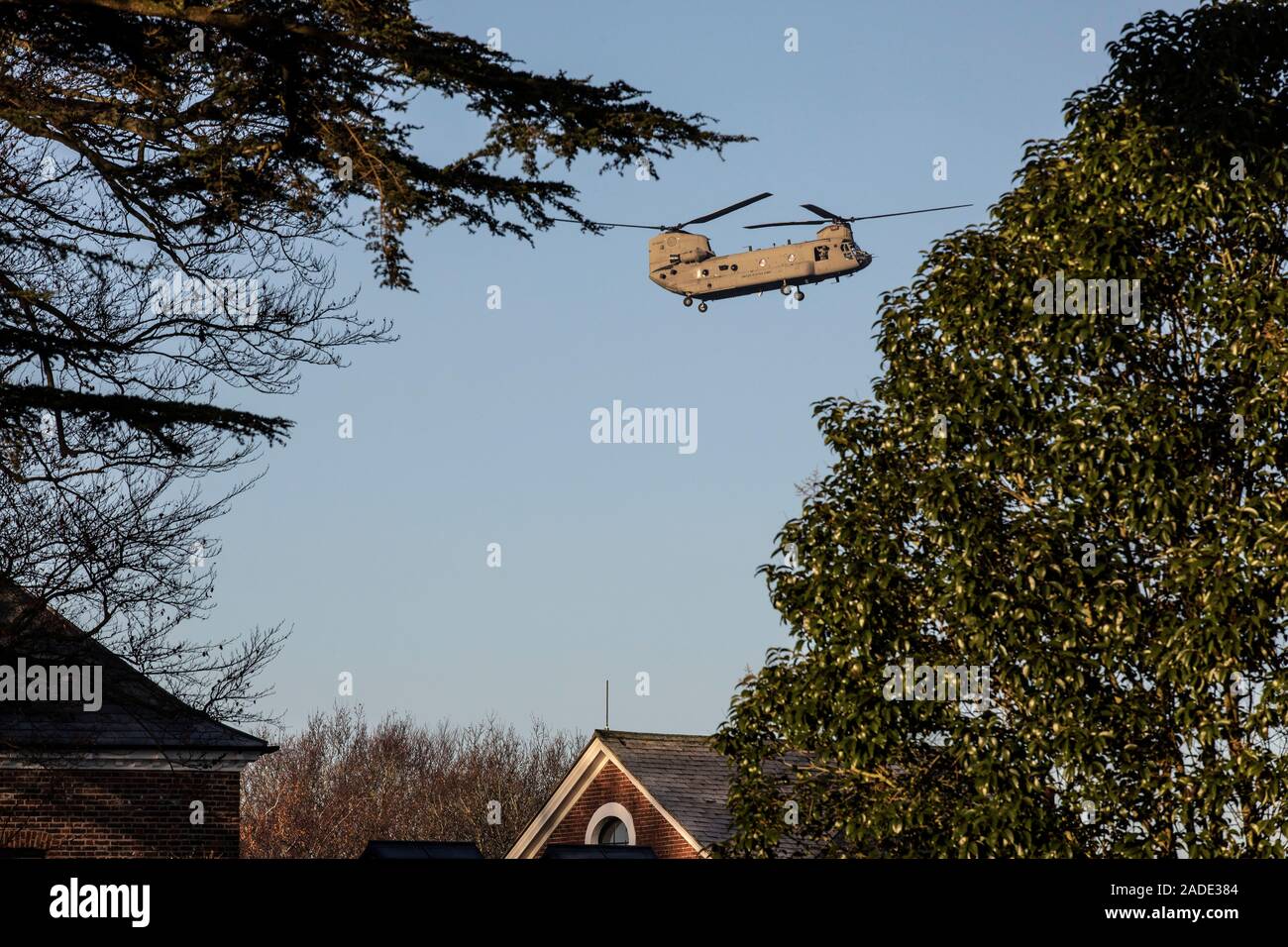NATO 70th Anniversary, Watford, England, UK. 4th Dec, 2019. United States Army helicpters drop into The Grove in Watford for the start of the NATO Summit meeting as some of the most powerful world leaders will come together today. Credit: Jeff Gilbert/Alamy Live News Stock Photo