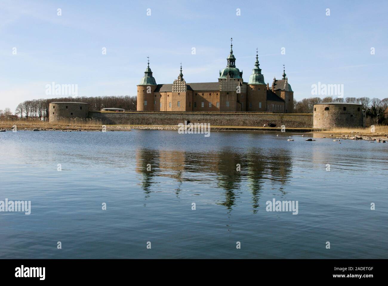 KALMAR CASTLE at the end of the Thirteenth century was a new fortress built with curtain wall,round corner towers and two sqaure gatehouses Stock Photo