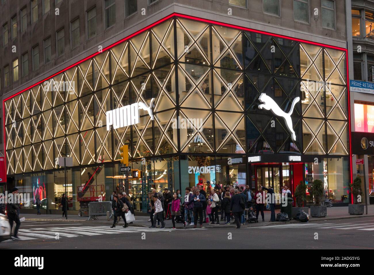Puma Flagship Store on Fifth Avenue, New York City, USA Stock Photo - Alamy