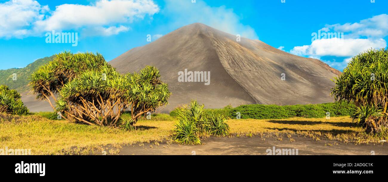 Mount Yasur Volcano, Tanna Island, Vanuatu Stock Photo Alamy