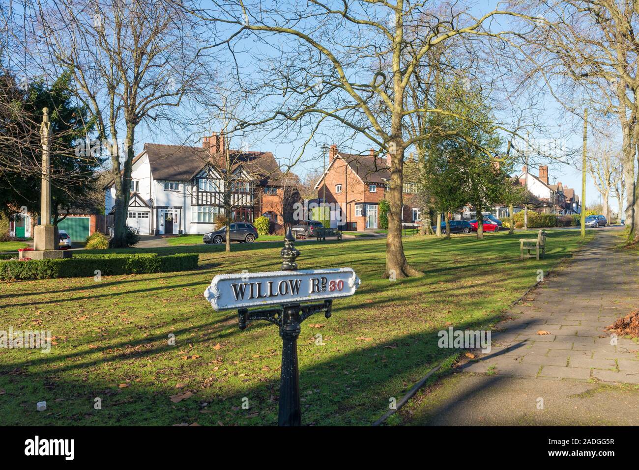 Houses in the leafy green Bournville Village Trust, Birmingham, UK