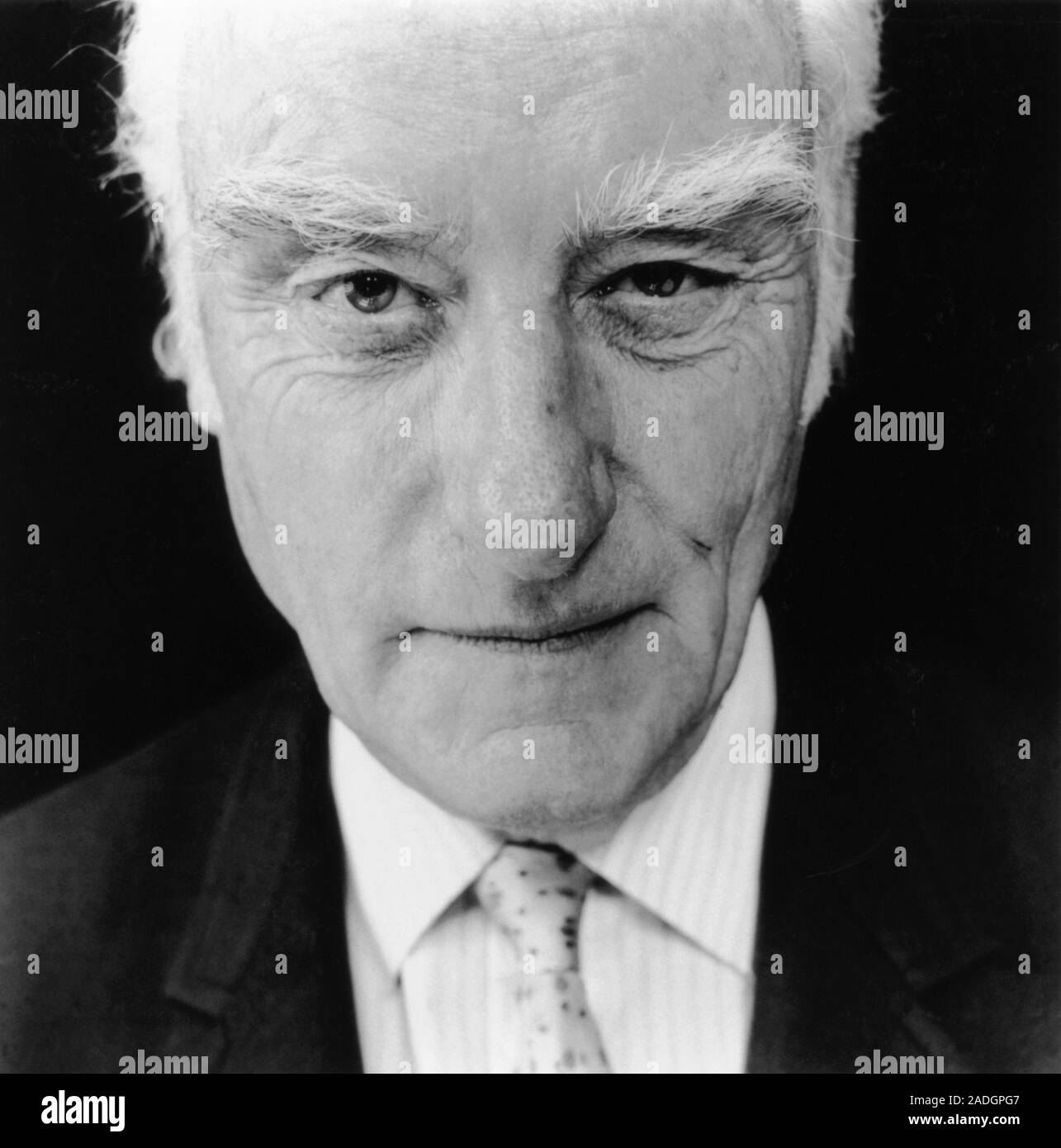 фрэнсис харри комптон крик. ). фрэнсис харри комптон крик. крик ученый. фрэнсис крик биолог.