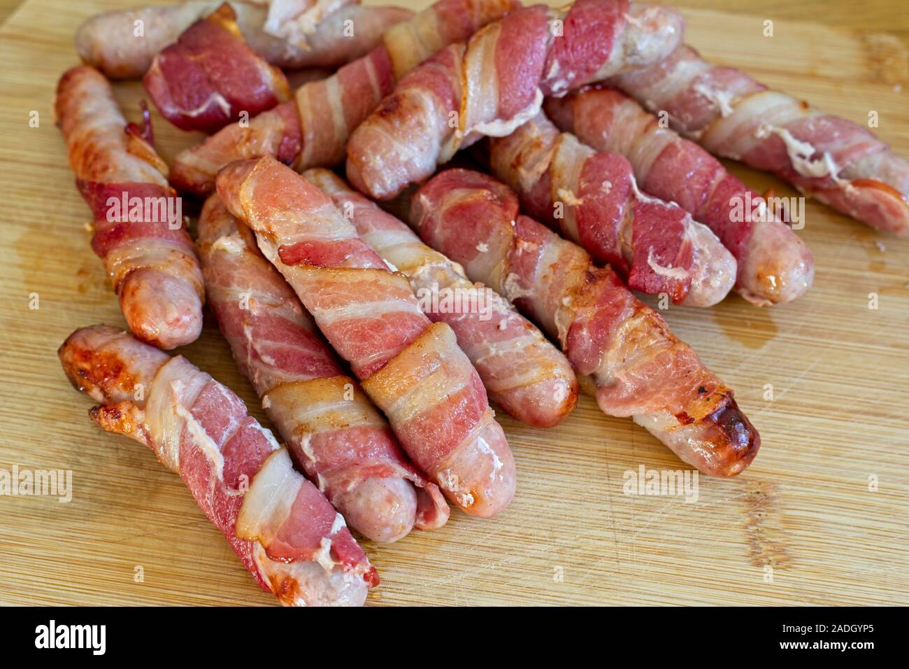 Pigs in blankets hires stock photography and images Alamy