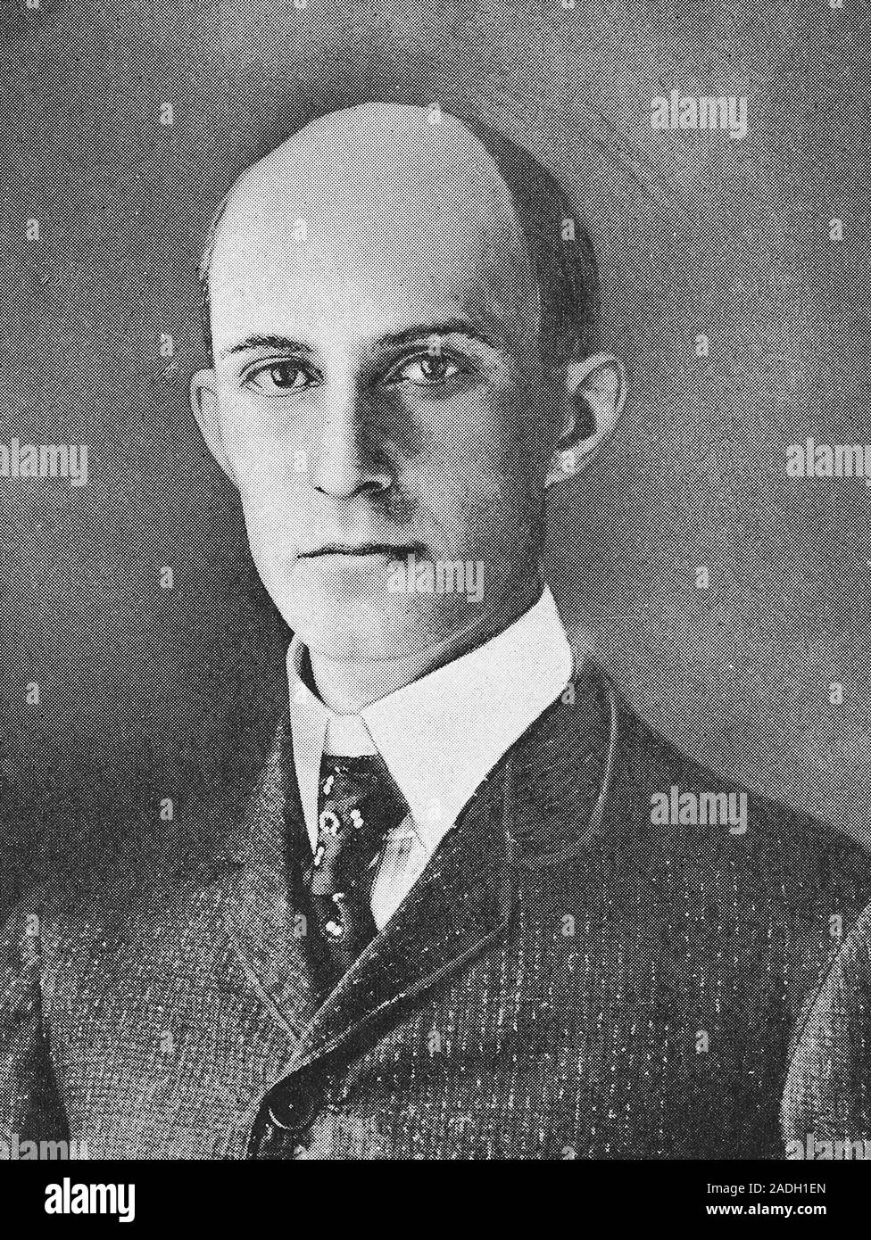 Wilbur Wright (1867-1912), American aviation pioneer. Wilbur and his ...