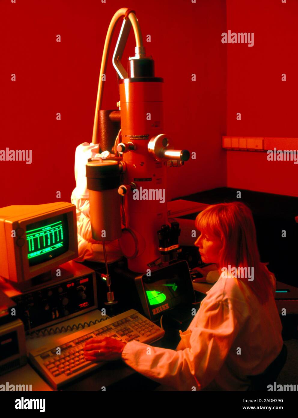 Transmission electron microscope. Researcher uses a transmission