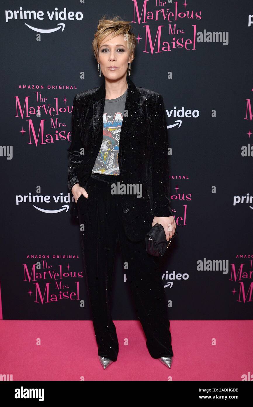 New York, USA. 03rd Dec, 2019. Actress Liza Weil attends the NY Premiere for “The Marvelous Mrs. Maisel” at the Museum of Modern Art (MoMA) in New York, NY, December 3, 2019. (Photo by Anthony Behar/Sipa USA) Credit: Sipa USA/Alamy Live News Stock Photo