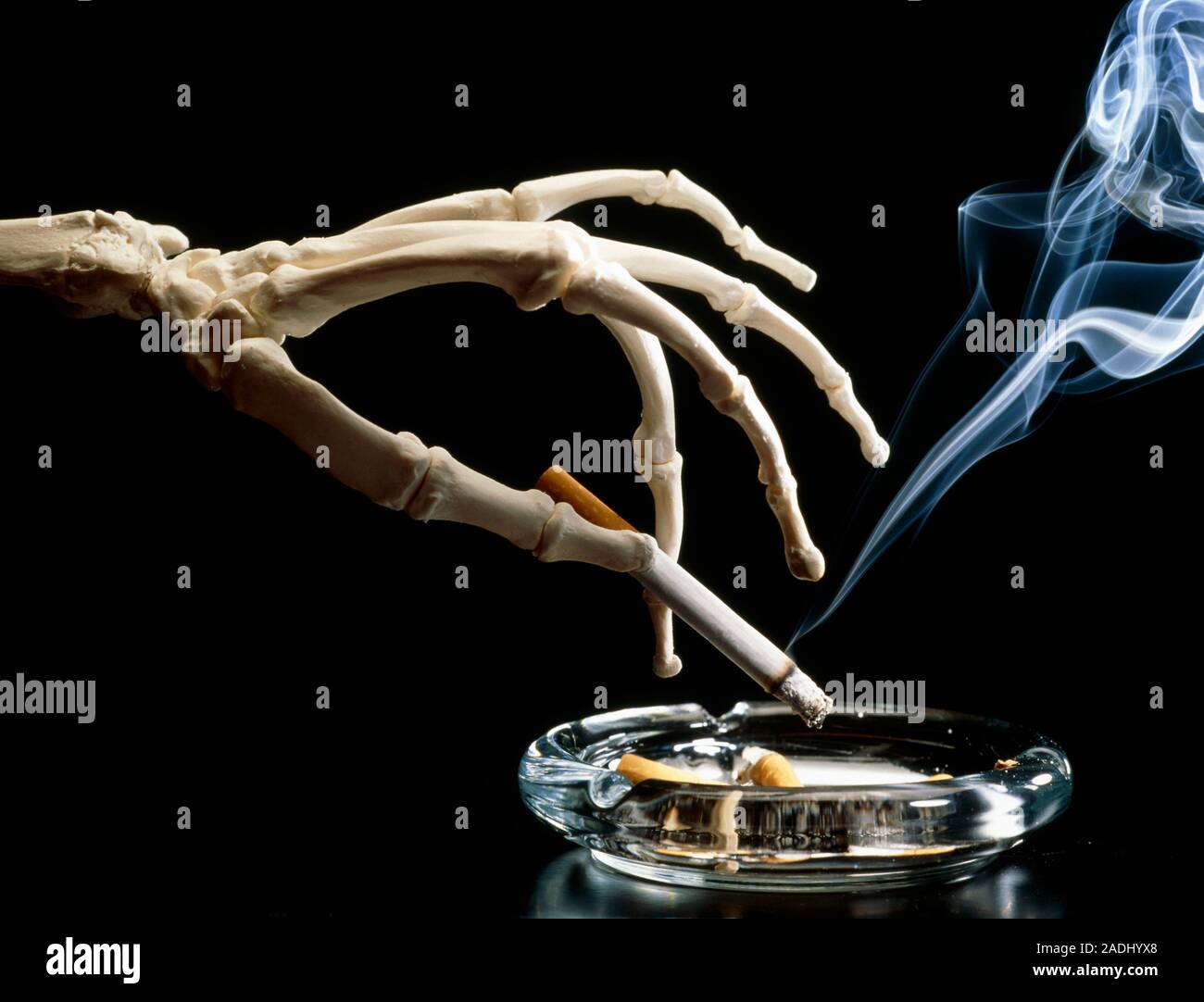 what is the legal age to buy cigarettes You'll have to be 21 to buy cigarettes or vape products in Washington starting Jan. 1, 2020