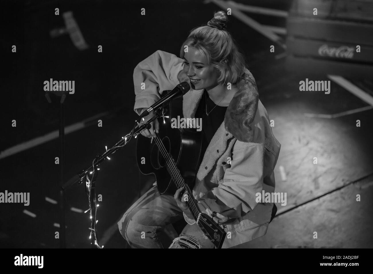 Glasgow, Scotland: 02 December 2019 Scottish singer-songwriter Nina Nesbitt performs on the first date of her short acoustic tour. Stock Photo