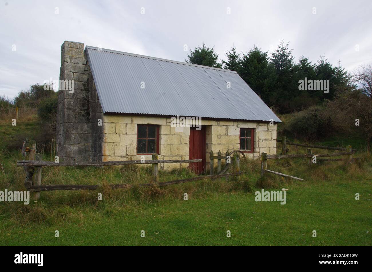 The Old Stone Cottage. Te Araroa Trail. Buxton lime kilns. South Island