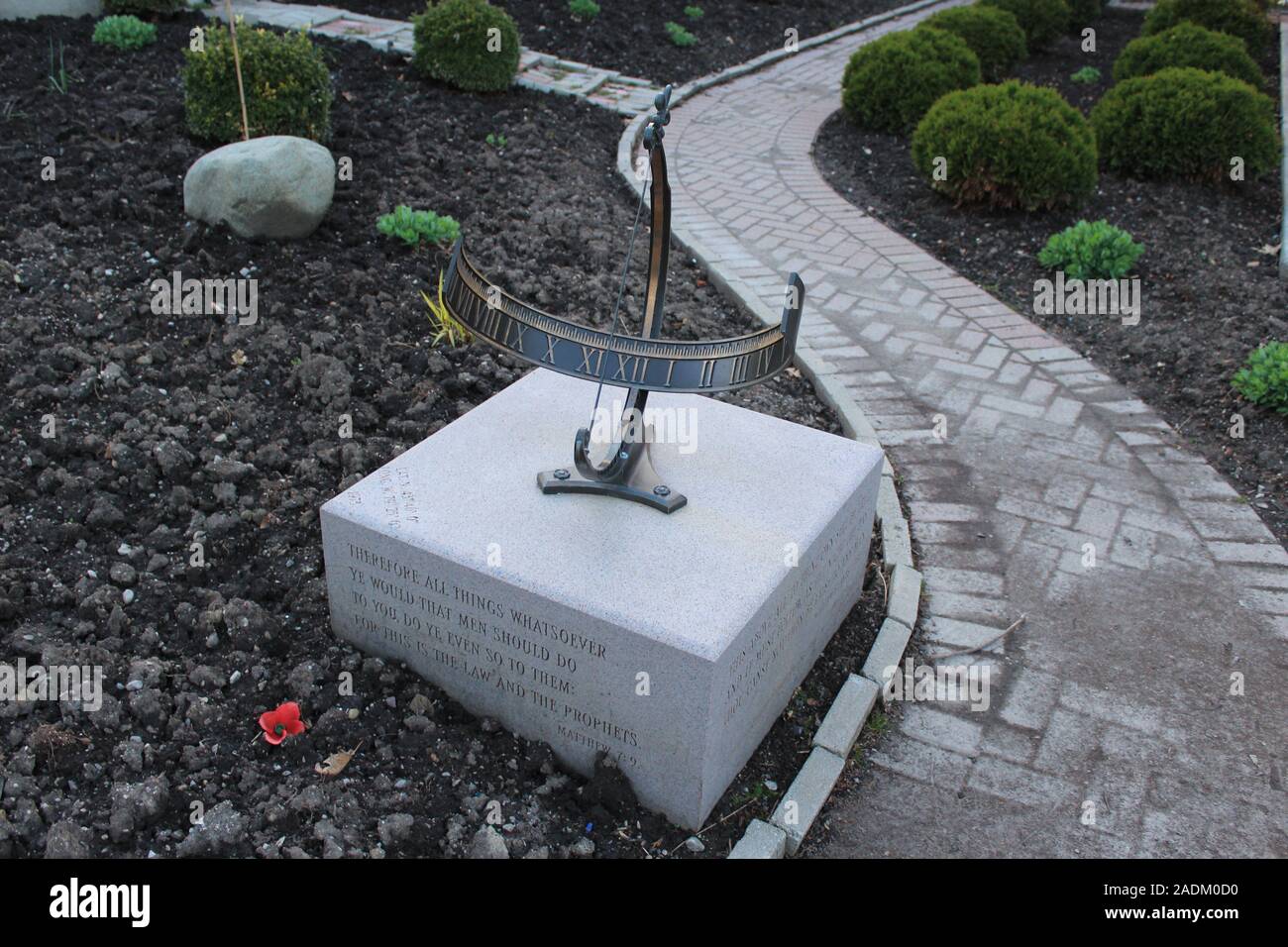 Sundial or Solar Clock in North York Cemetery Stock Photo - Alamy