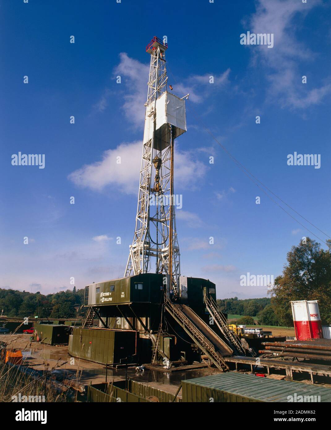 Onshore oil rig near Southampton, Hampshire, UK Stock Photo - Alamy