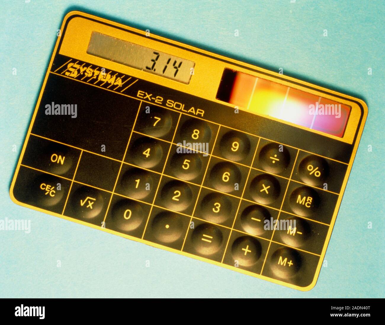 солнечная панель для калькулятора. микрокалькуляторы на солнечных батареях. калькулятор на солнечной батарее. Solar calculator. калькулятор на солнечной батарее.