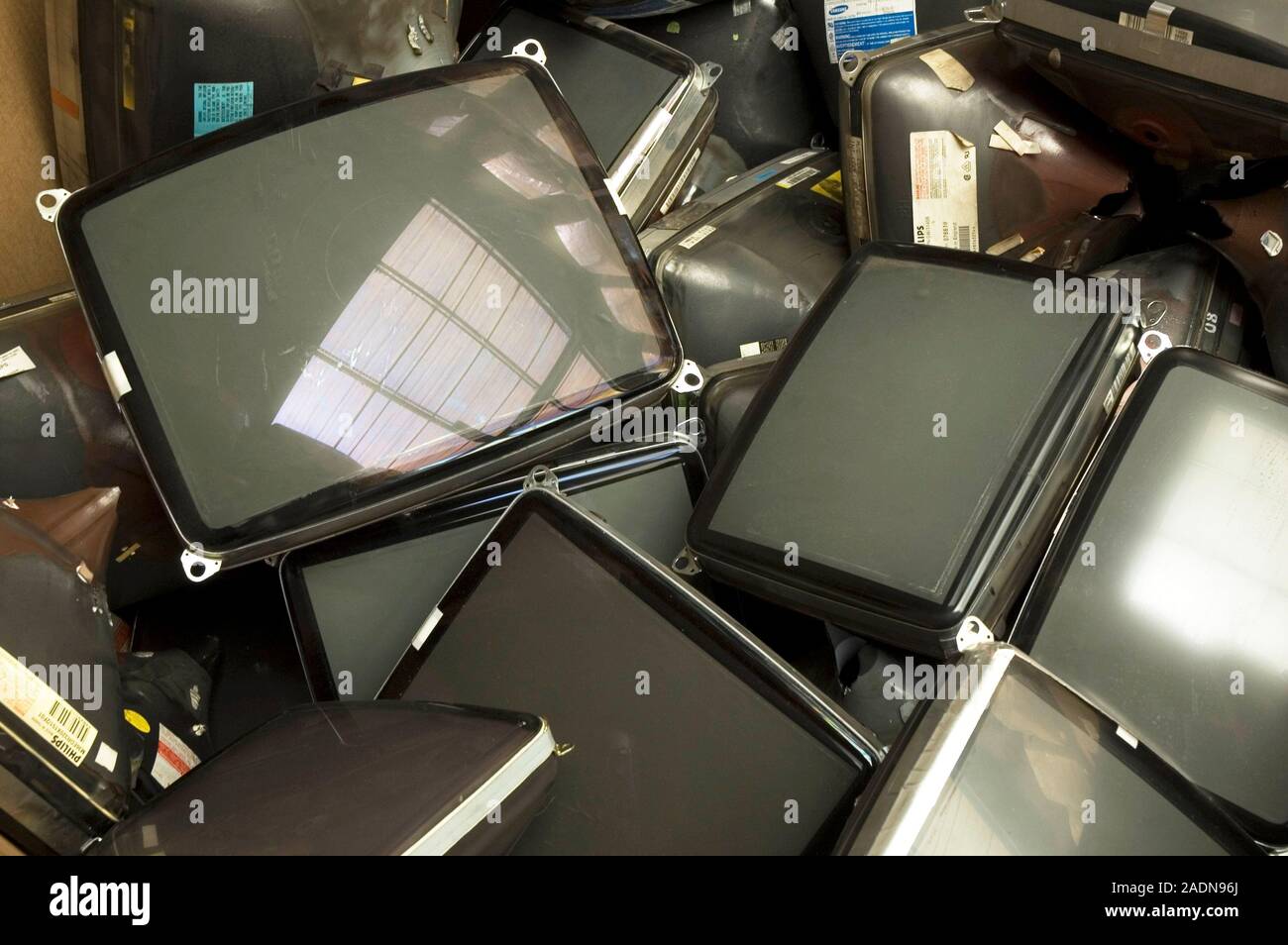 Recycling Electrical Goods Cathode Ray Tube CRT Television Sets recycling-electrical-goods-cathode-ray-tube-crt-television-sets