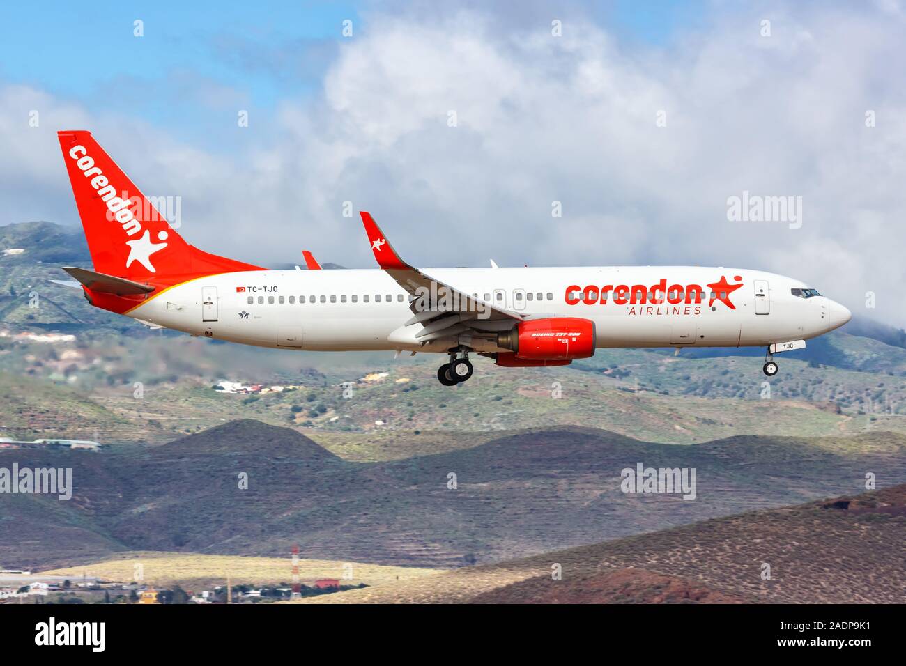 Gran Canaria, Spain – November 24, 2019: Corendon Airlines Boeing 737-800  airplane at Gran Canaria airport (LPA) in Spain Stock Photo - Alamy